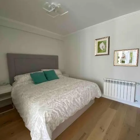 Piso A Estrenar Entrada Autonoma Garage Wifi 4 Personas Lägenhet Vigo