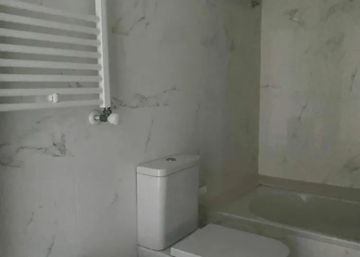 Lägenhet Piso A Estrenar Entrada Autonoma Garage Wifi 4 Personas *